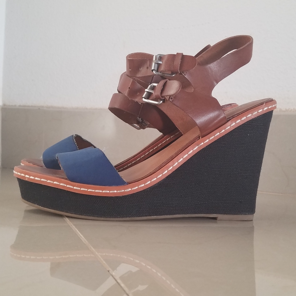 Mossimo wedge sandals